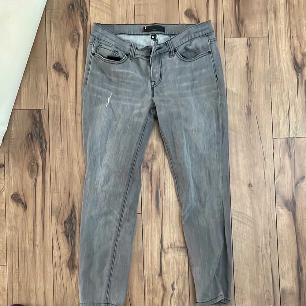 2010’s UO Women's skinny jeans